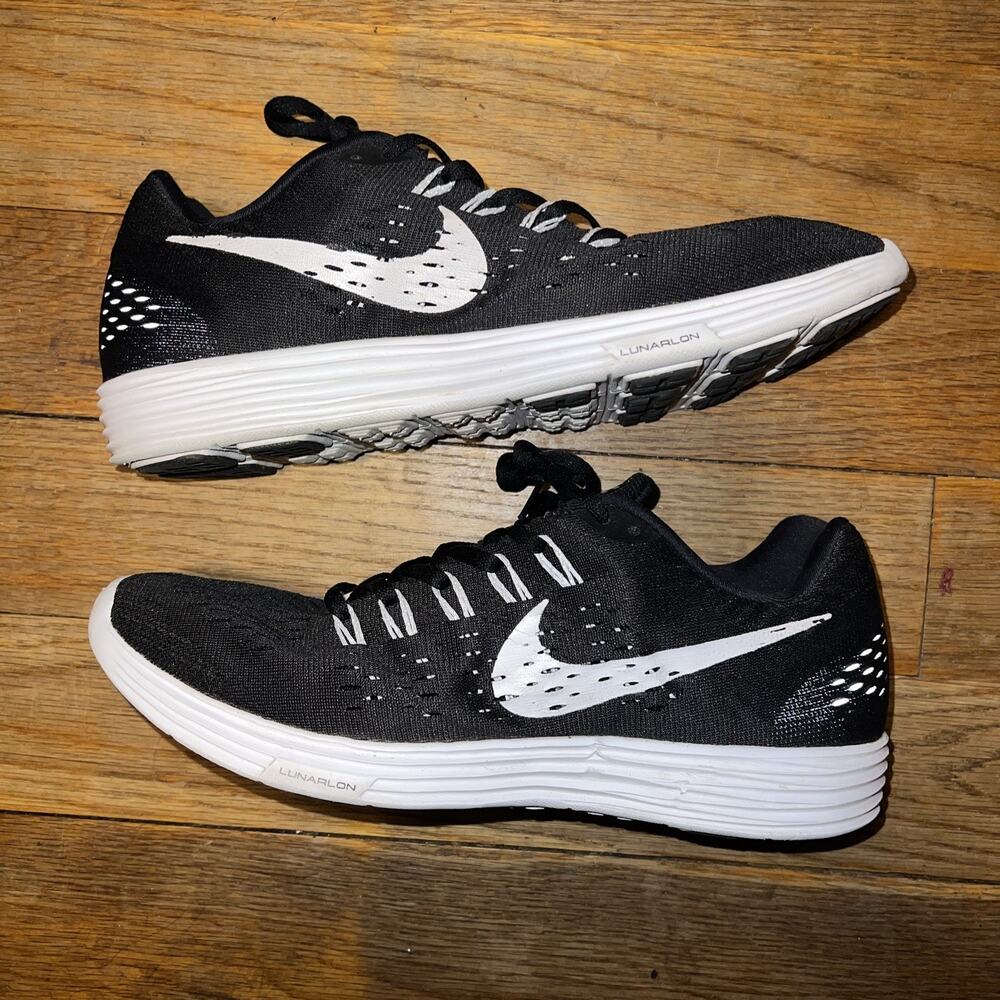 Nike Lunartempo Black/White Women Size 11.5/Men 10 run.marathon.train.lunarlon